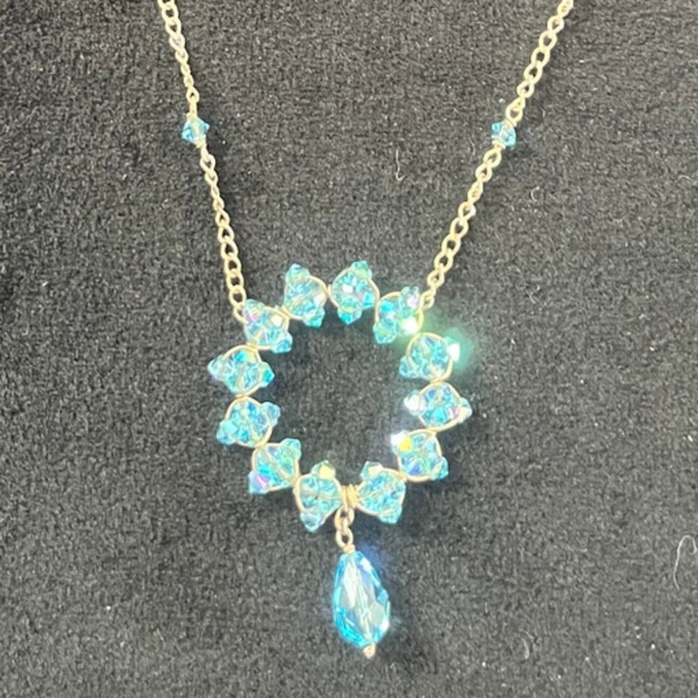 Evercreek Silver and Blue Beaded Wreath Pendant Adjustable Necklace 17-18"